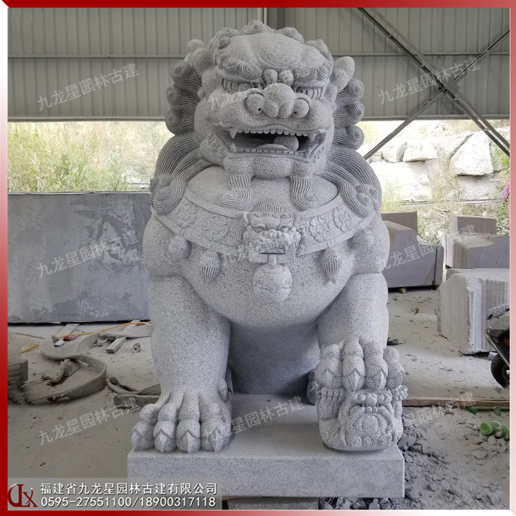 門(mén)口石獅子